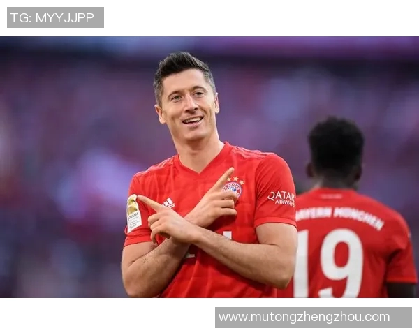 足球世达3号球星是谁揭秘他的成就与传奇故事